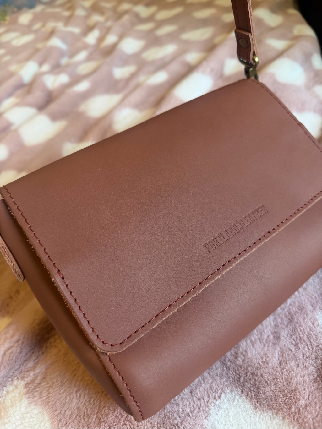 Portland Leather Medium Metro